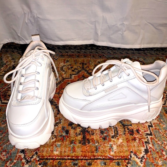 windsor smith lupe sneaker white